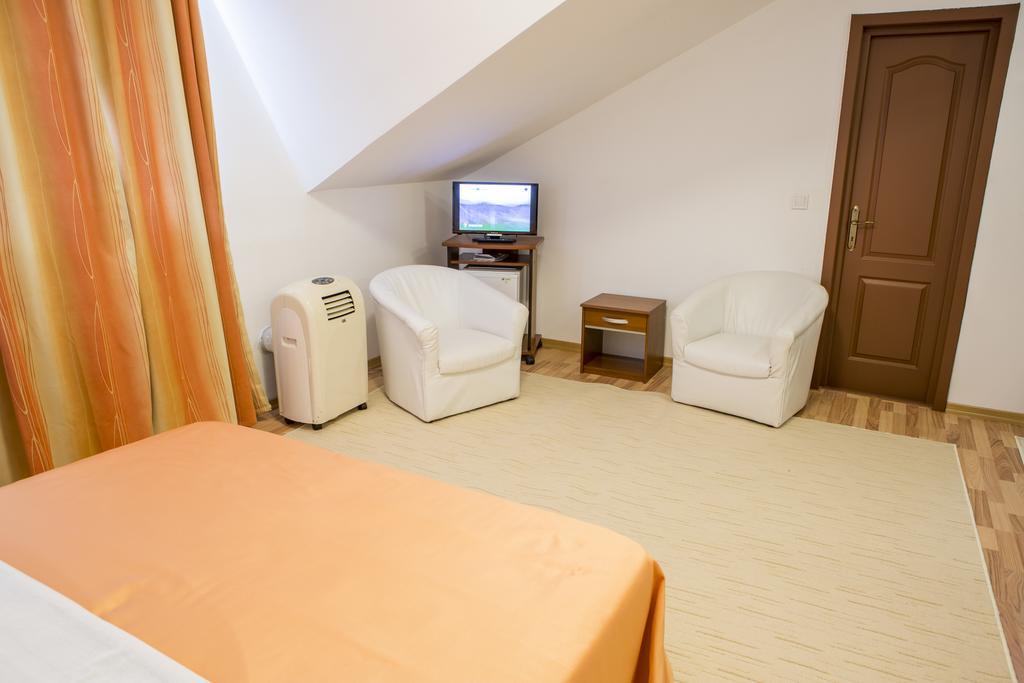 Ungheni  Motel Darina المظهر الخارجي الصورة